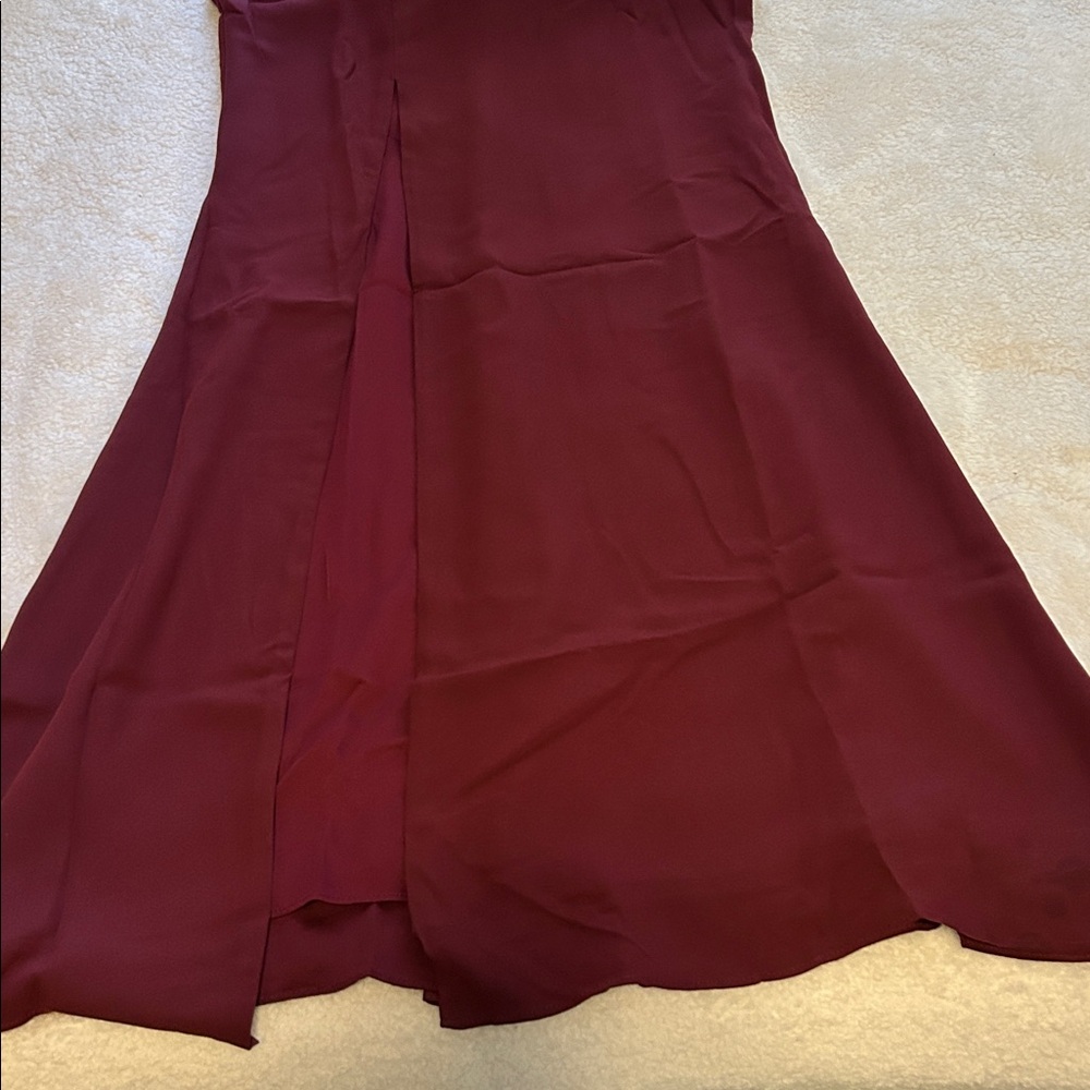 Dress The Population - Viola Gown deep wine/burgundy color - Picture 6 of 8